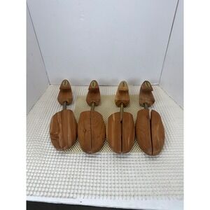 Nordstrom Cedar Shoe Trees Lot of 2 Pairs Men Size L Aromatic Wood Split Toe EUC